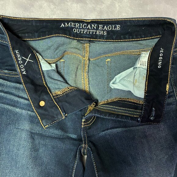 American Eagle Size 2 Jeggings - Picture 3 of 4